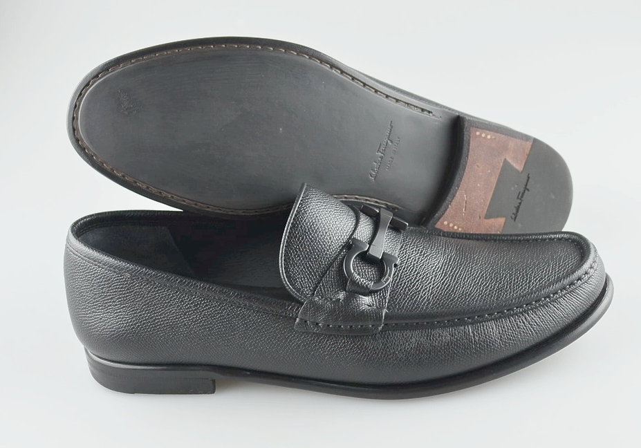 ferragamo crown bit loafer